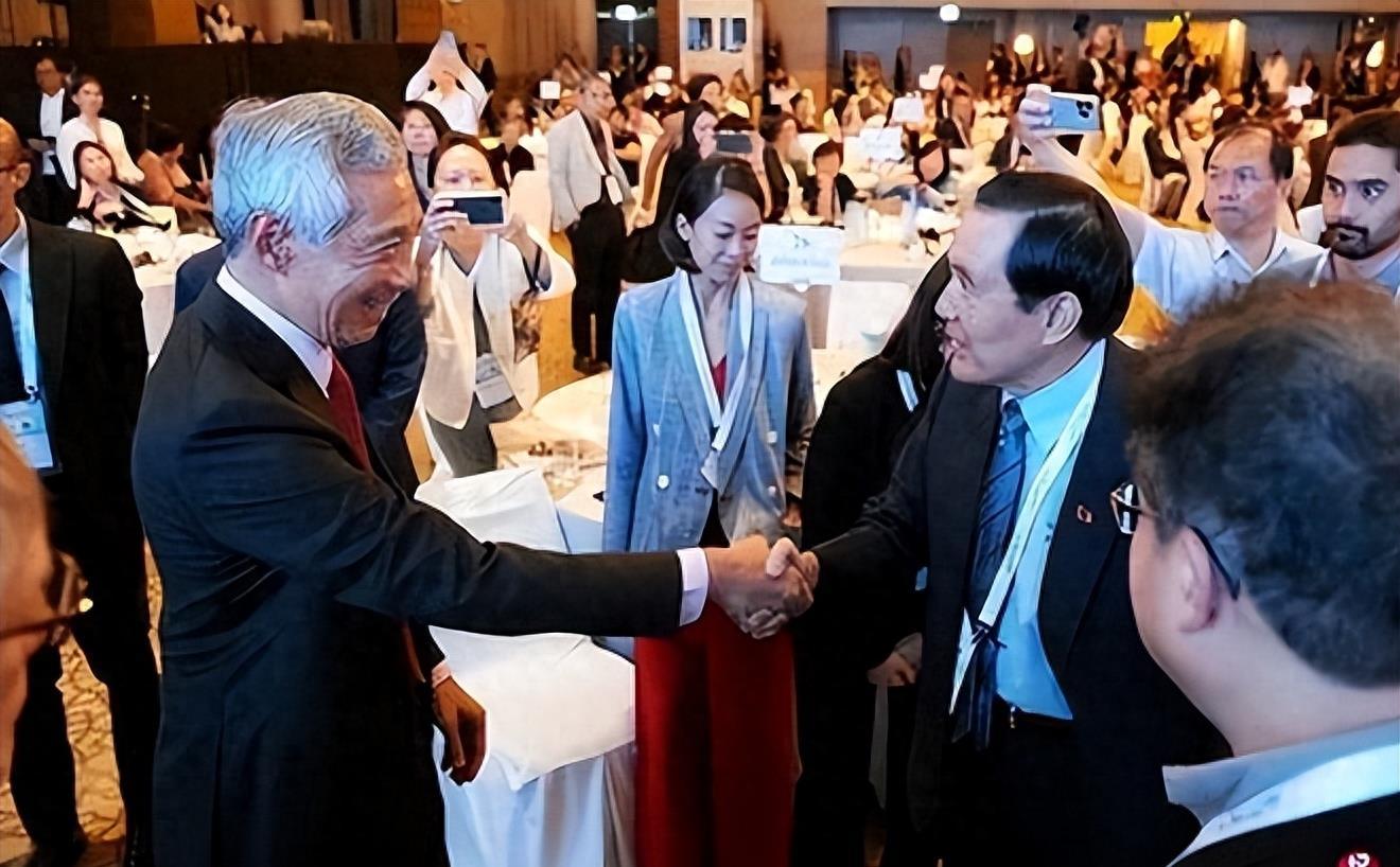 新加坡大选最新动态,投票进展与一段暖心友情故事