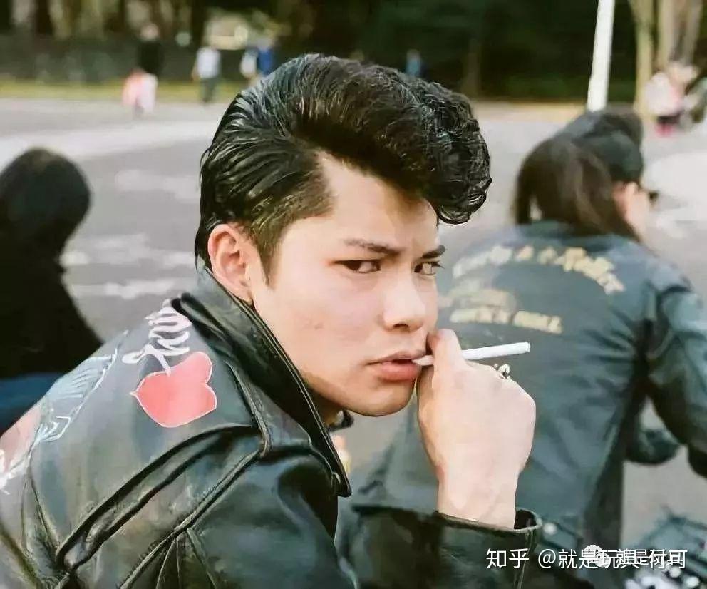 动漫飞机头,动漫飞机头,时尚潮流与二次元文化的交融