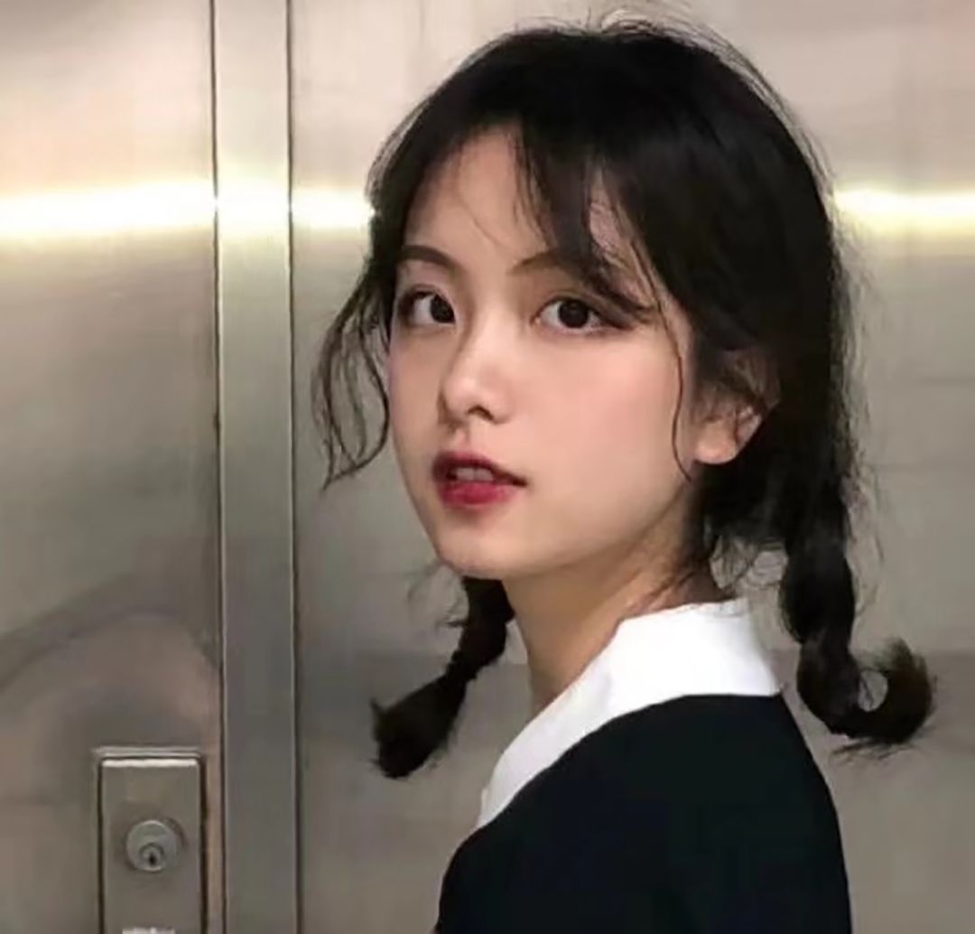 最新时尚潮流个性QQ女生头像精选