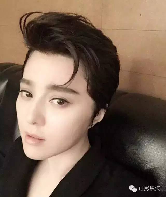 最帅女明星的心灵与自然美景之旅