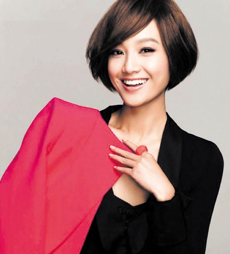 玫明星，从微光到星辰大海的励志之旅