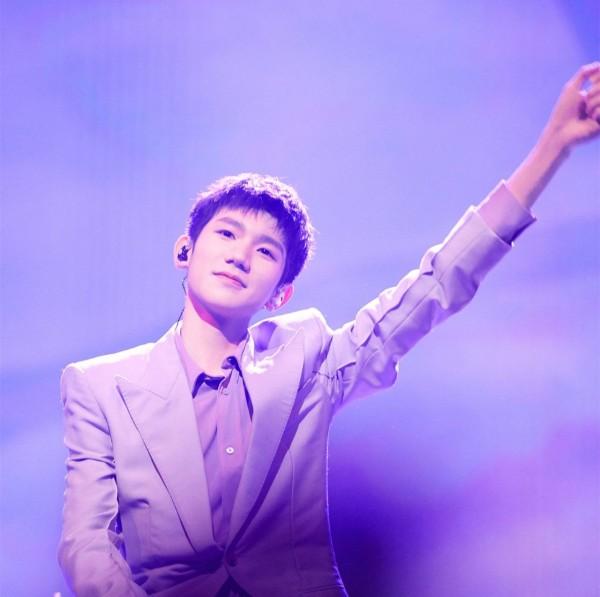 王源,新星演员的崛起之路,电影作品一览