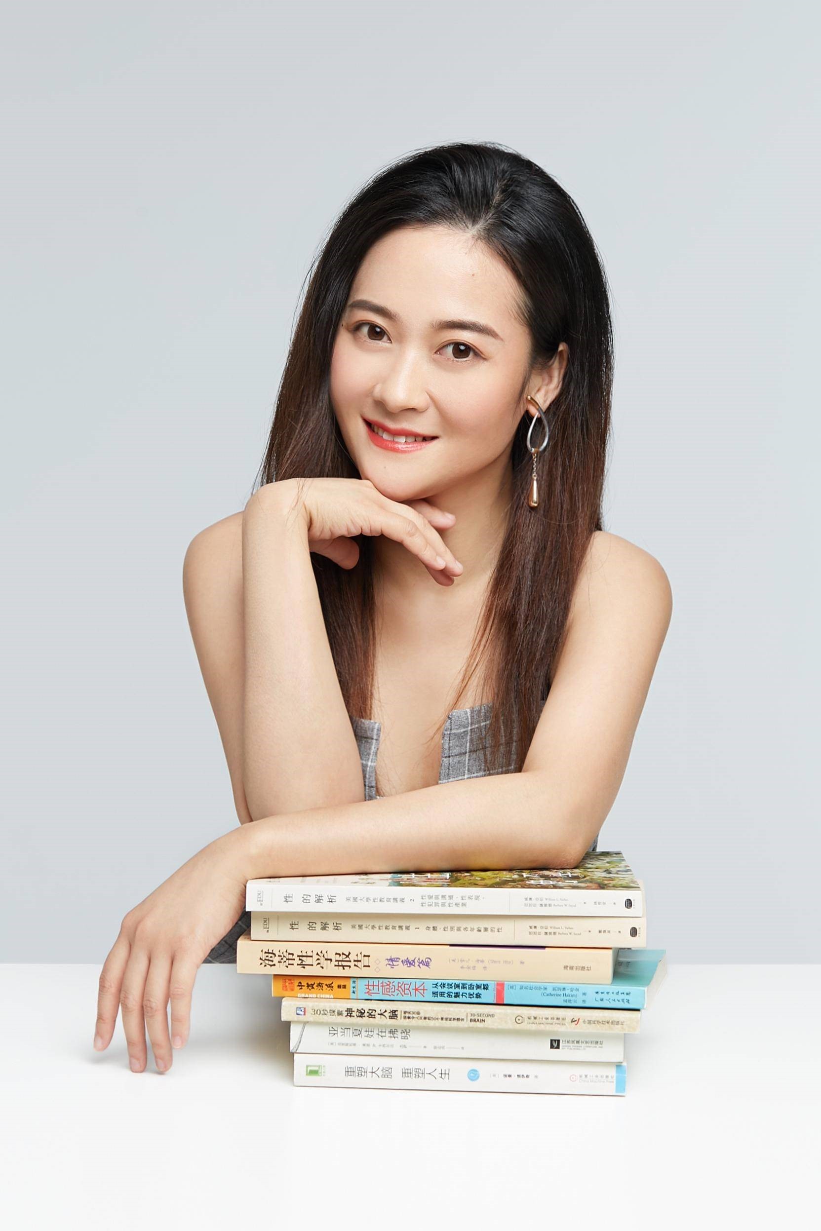 李熙墨新动态,时代浪潮中的瞩目焦点人物