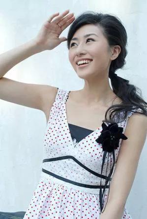 付然女演员,与自然共舞,探寻内心宁静之旅