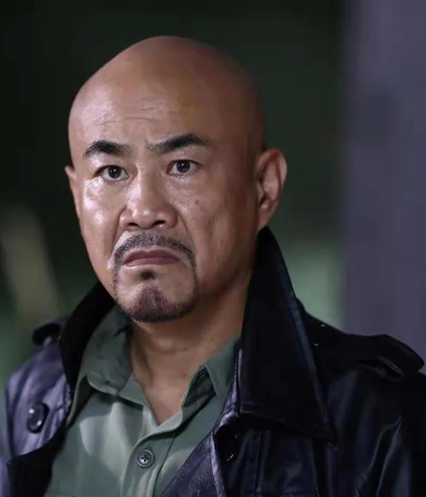 张春演员的成长之路,励志之旅中的学习与蜕变之路