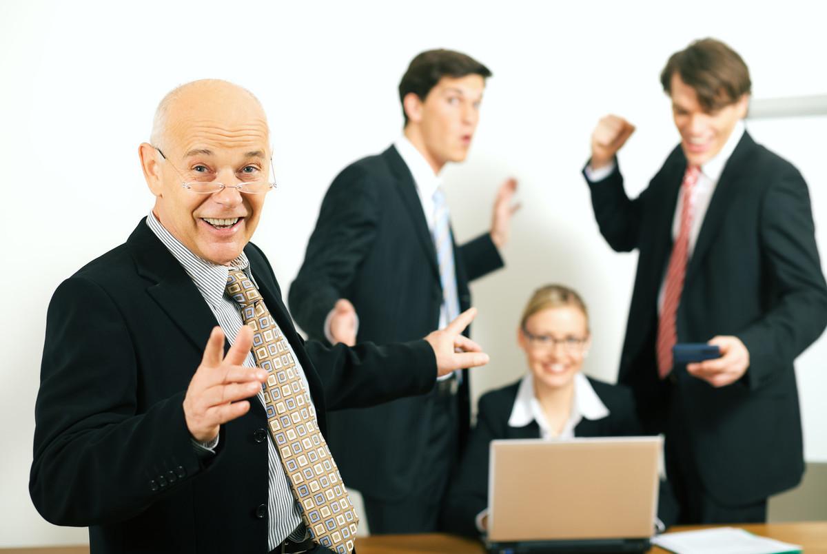 法眼大律师新视频,温馨日常与友情纽带