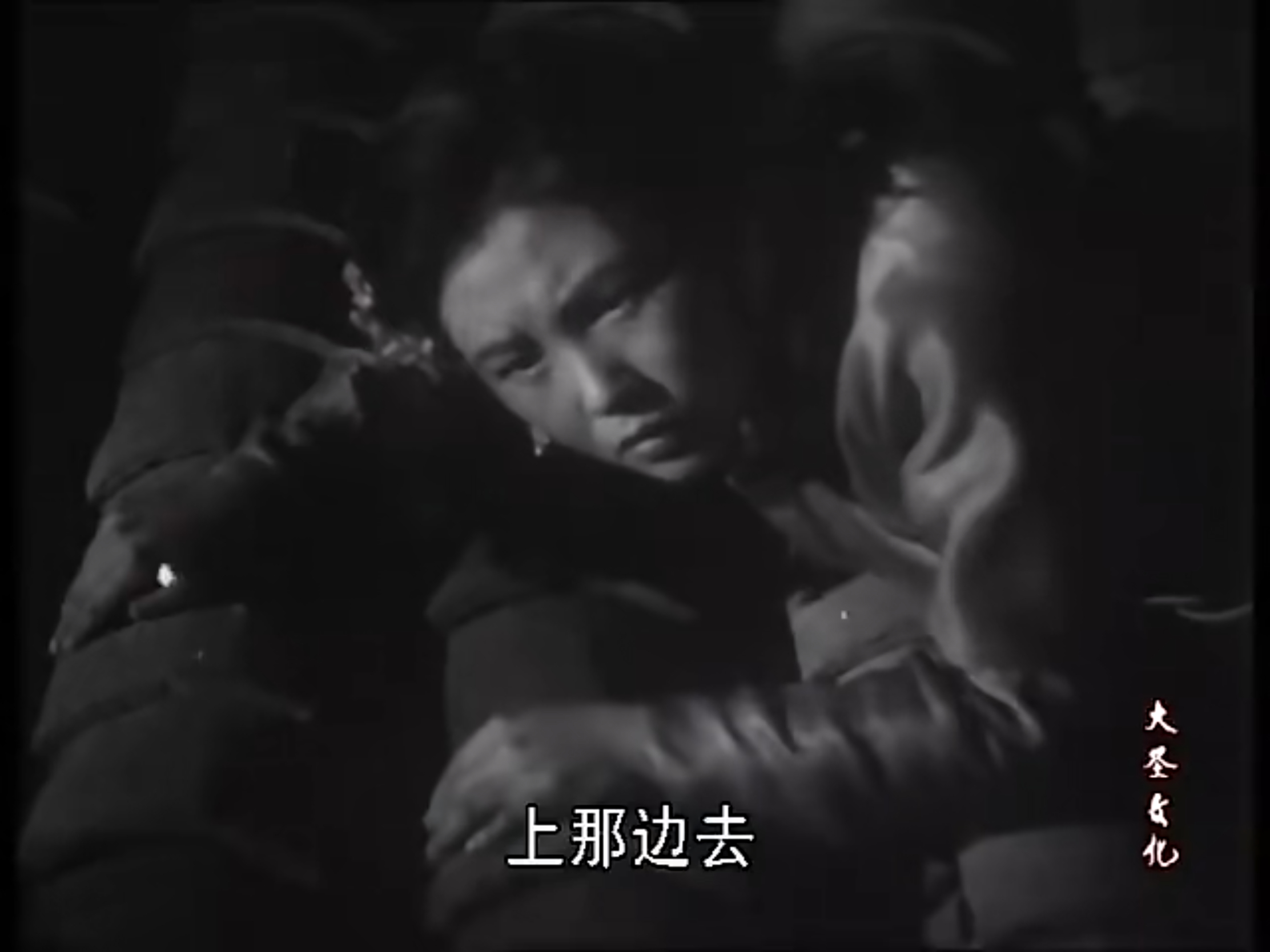 电影姐姐妹妹站起来,时代呐喊与女性力量的汇聚!