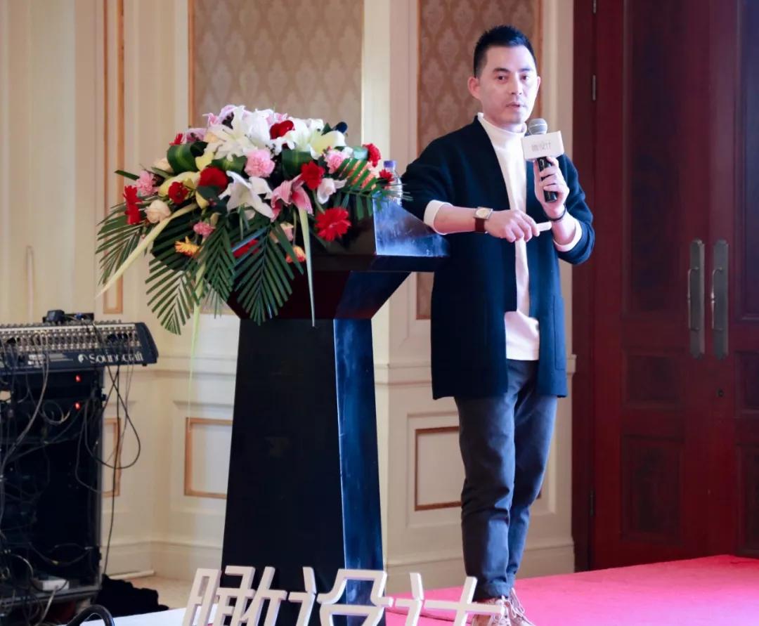 方磊新作揭秘,深度解读艺术观点与创作理念