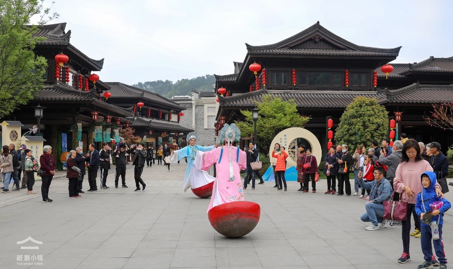 越剧小镇最新动态,传统魅力与现代风尚交融的时代篇章