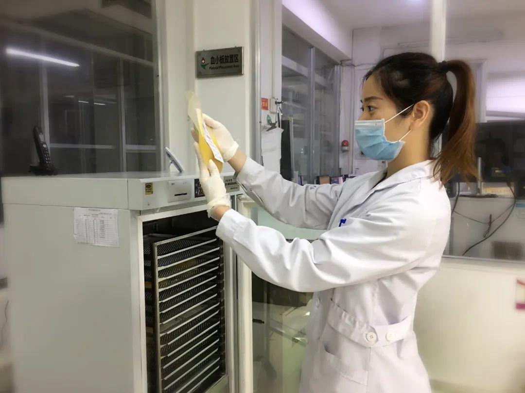 摄影比赛2016护士,摄影比赛2016护士，光与影下的白衣英雄