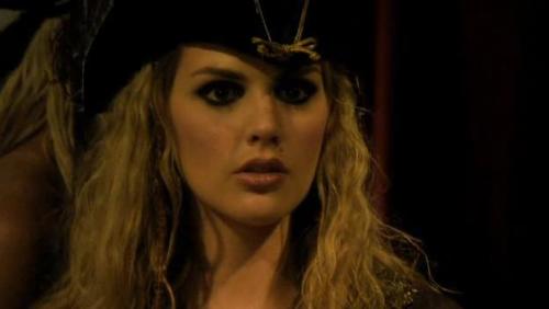 加勒比女海盗2,演员阵容与自然美景的探索之旅