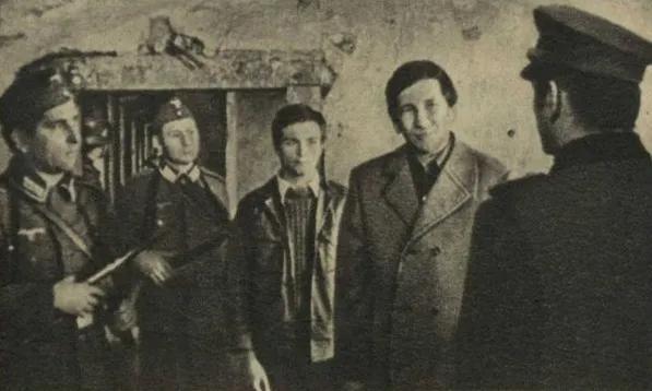 瓦尔特保卫萨拉热窝演员表及背后的励志故事揭秘