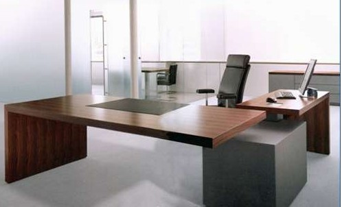 老板桌，故事中的奇遇与深深情谊，图片及价格全解析