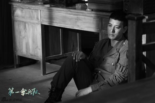 第一伞兵队,演员的成长之路,变化、自信与成就感的励志之旅