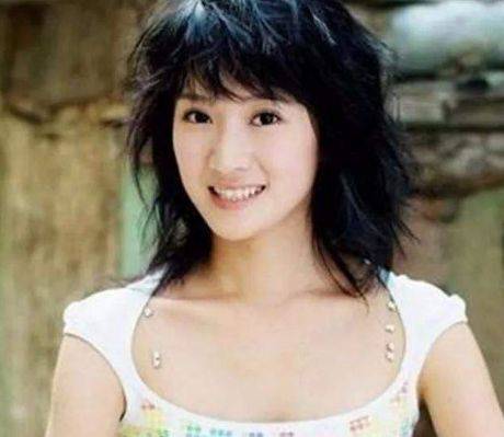 演员水灵——科技新品,开启未来生活新纪元