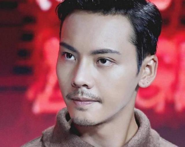 明星胡须,变化、自信与成就的力量之源