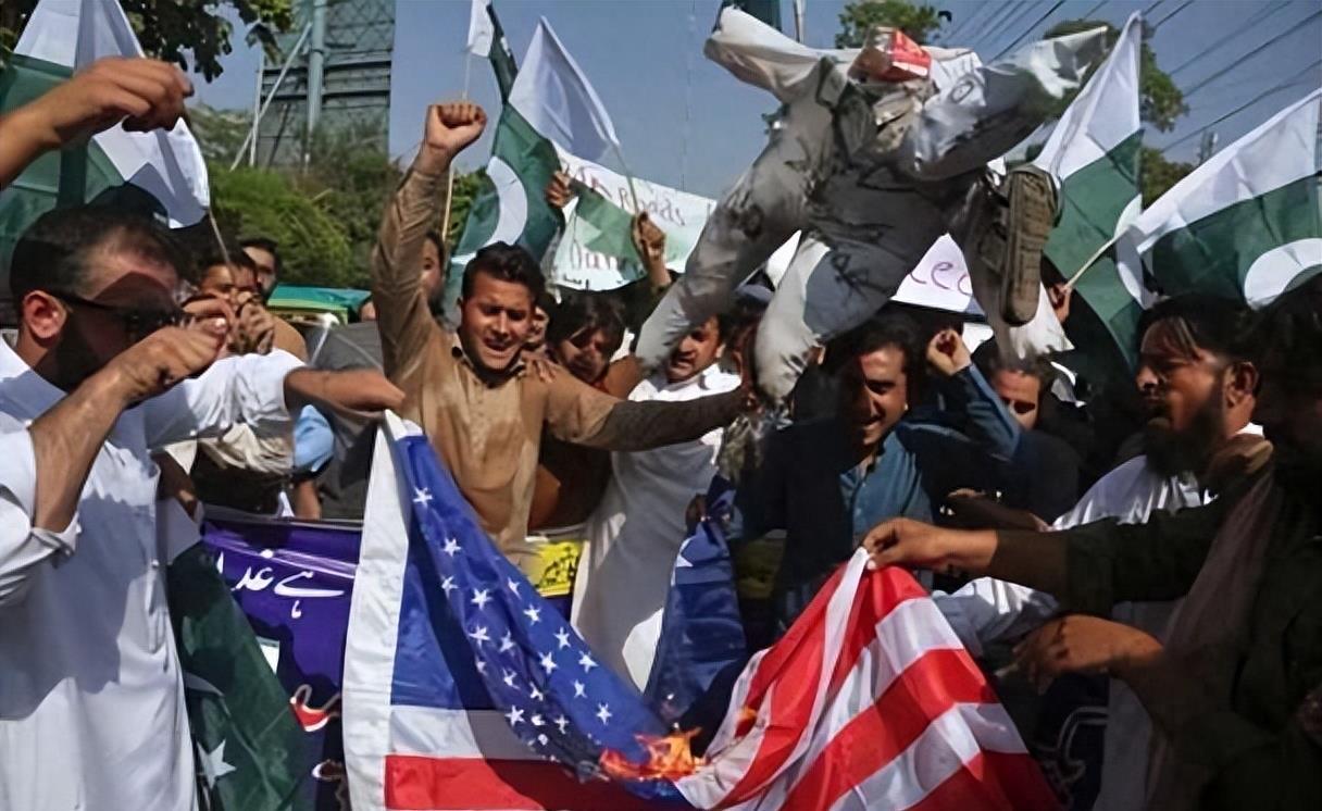 中美最新资讯,中美最新资讯，科技巅峰之作，引领未来生活的高科技产品体验