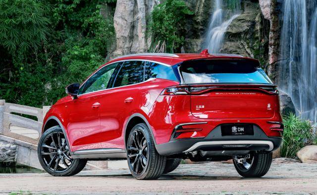 比亚迪唐上市,时代新标杆,引领未来里程碑