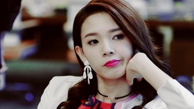 演员艺飞，星光璀璨，演绎无限可能之梦