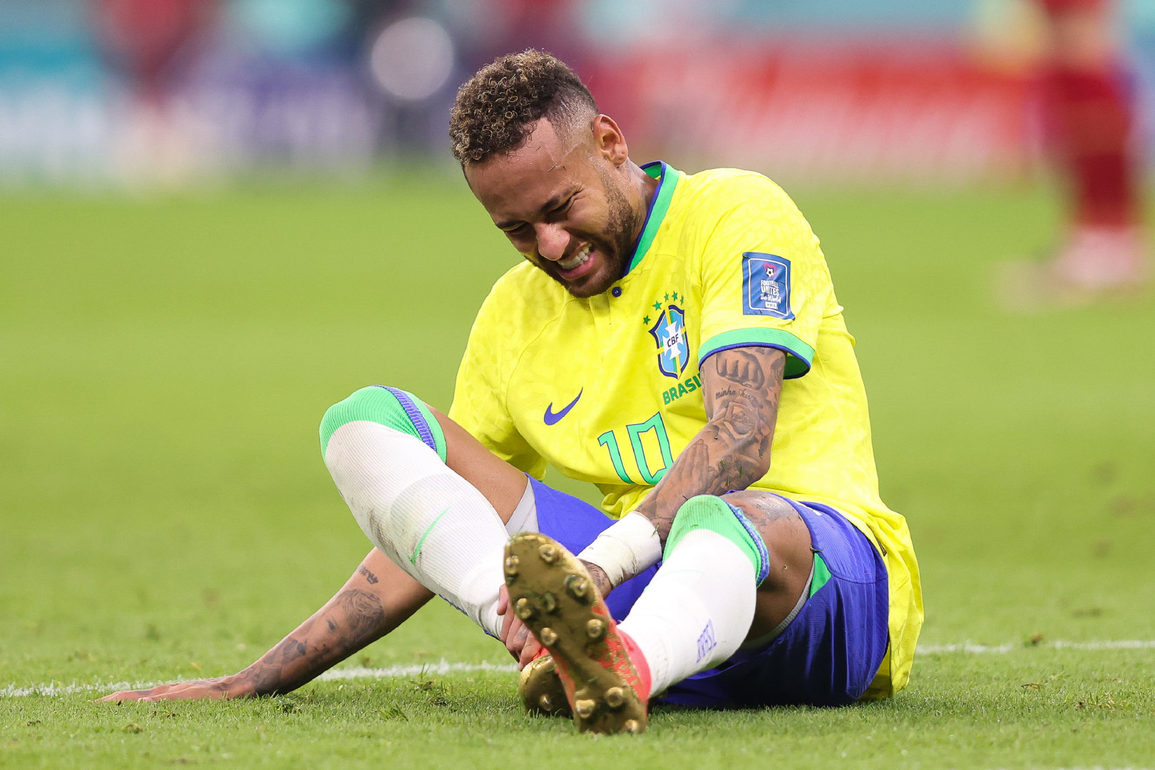 内马尔比赛，速度与技巧的绝佳展现