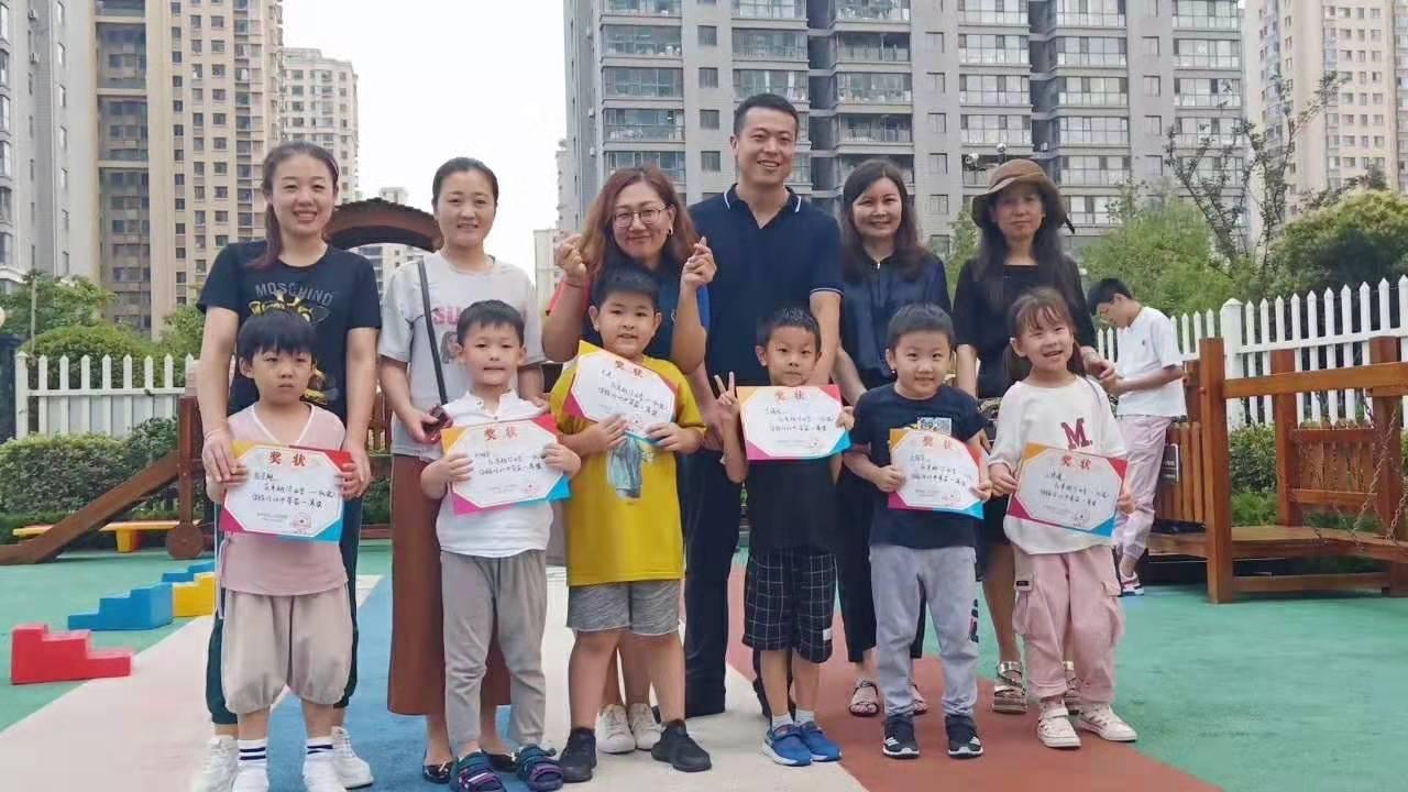 揭秘机器人比赛的盛宴,你不能错过的科技挑战!