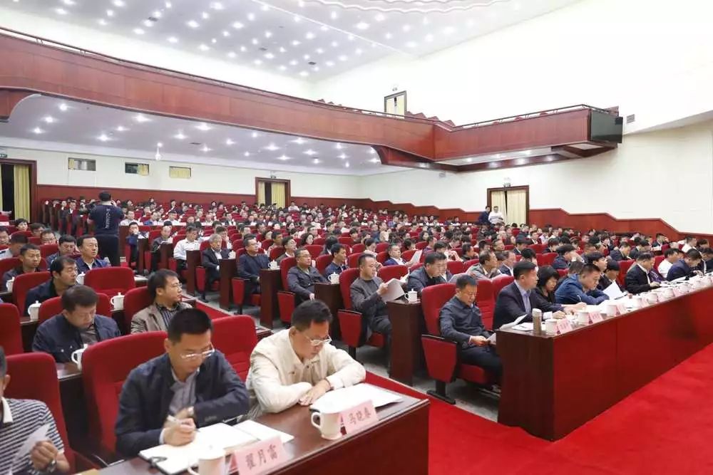 盘锦市领导新阵容引领自然之旅,寻求内心平和宁静之道