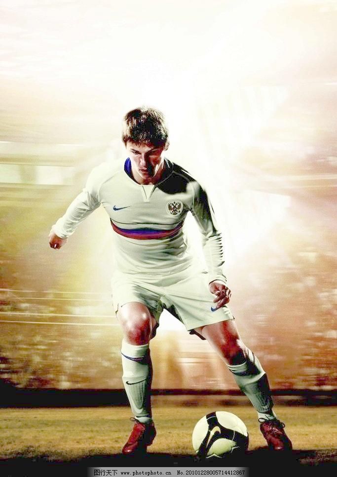 球类明星的成长之路,从变化中学习,自信铸就辉煌