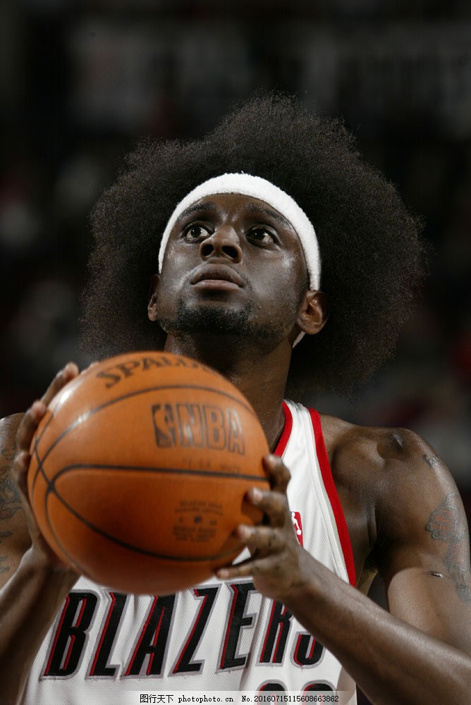 球类明星的成长之路,从变化中学习,自信铸就辉煌