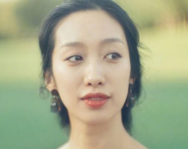 演员麦子,舞台到荧屏的蜕变之路——学习与自信的旅程