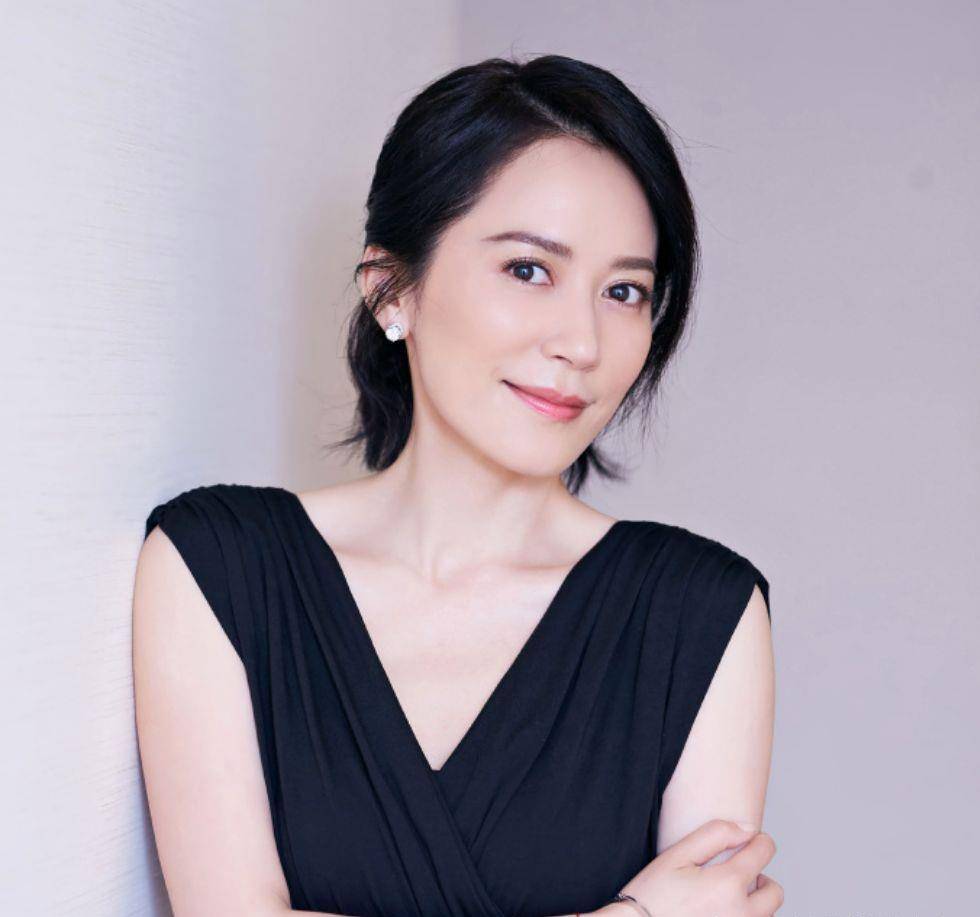 演员王芳近照,演员王芳近照🎬✨