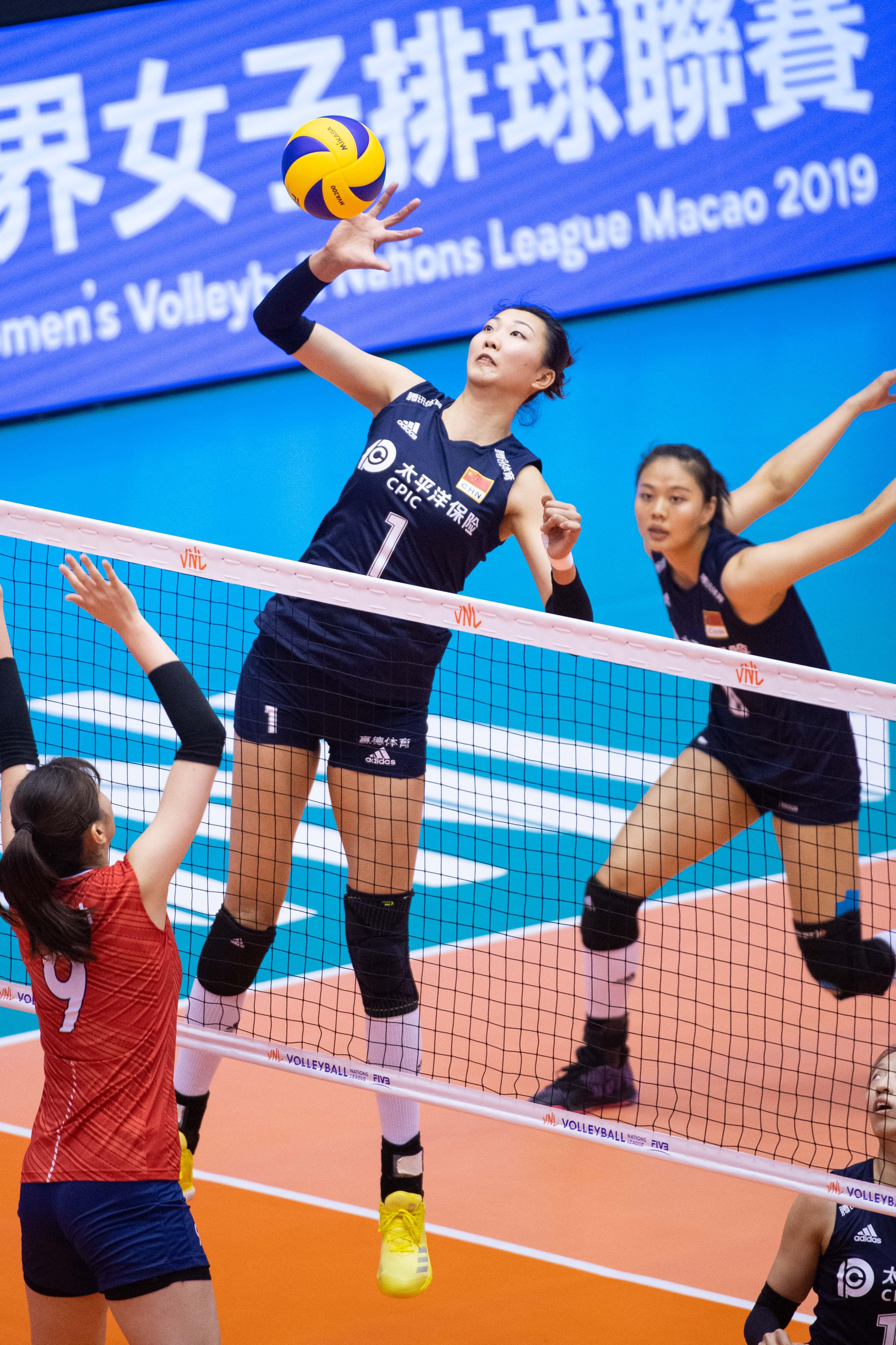 比赛类综艺,比赛类综艺，友谊的赛场，爱的陪伴