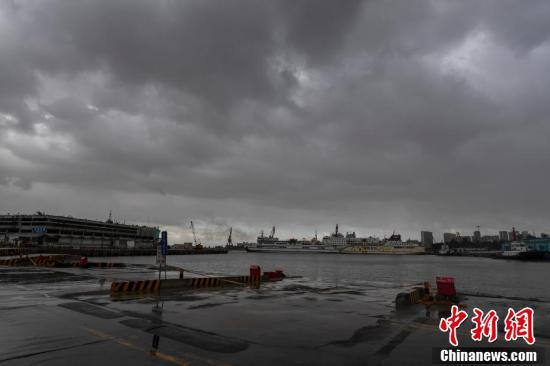 南海热带低压最新动态报告