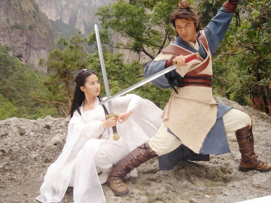 黄晓明演艺生涯璀璨之旅，电视剧之路的闪耀之星