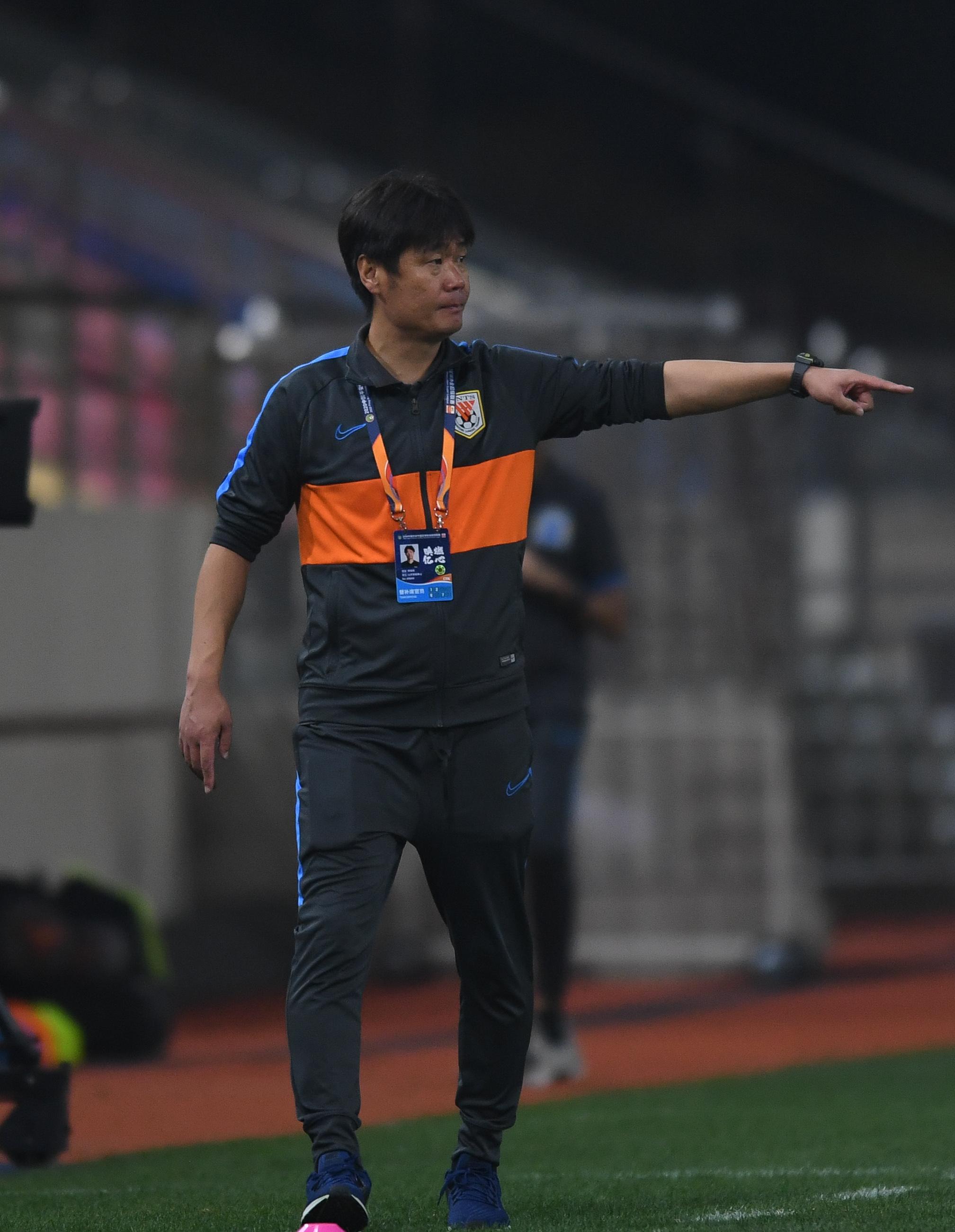 中国足球比赛,球场上的励志人生之旅