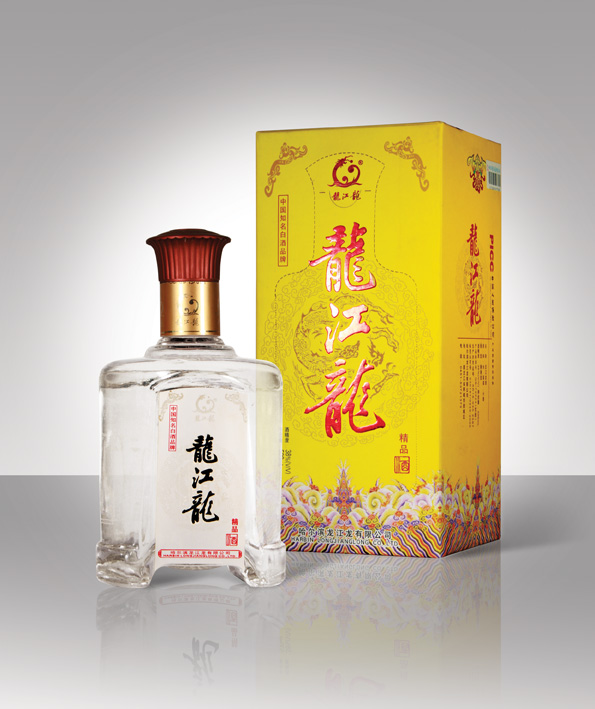 龙江酒,酒香情暖,友情日常故事与价格表图片揭秘