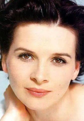 法国最美女演员遇上科技，艺术与科技的完美融合