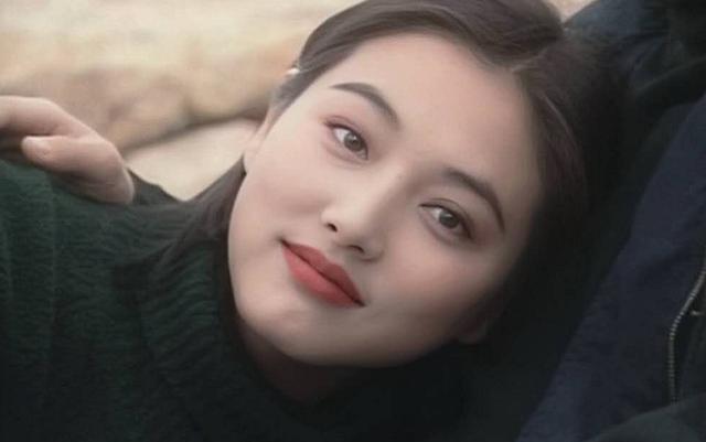 凯丽主演新剧时代之光亮相荧屏