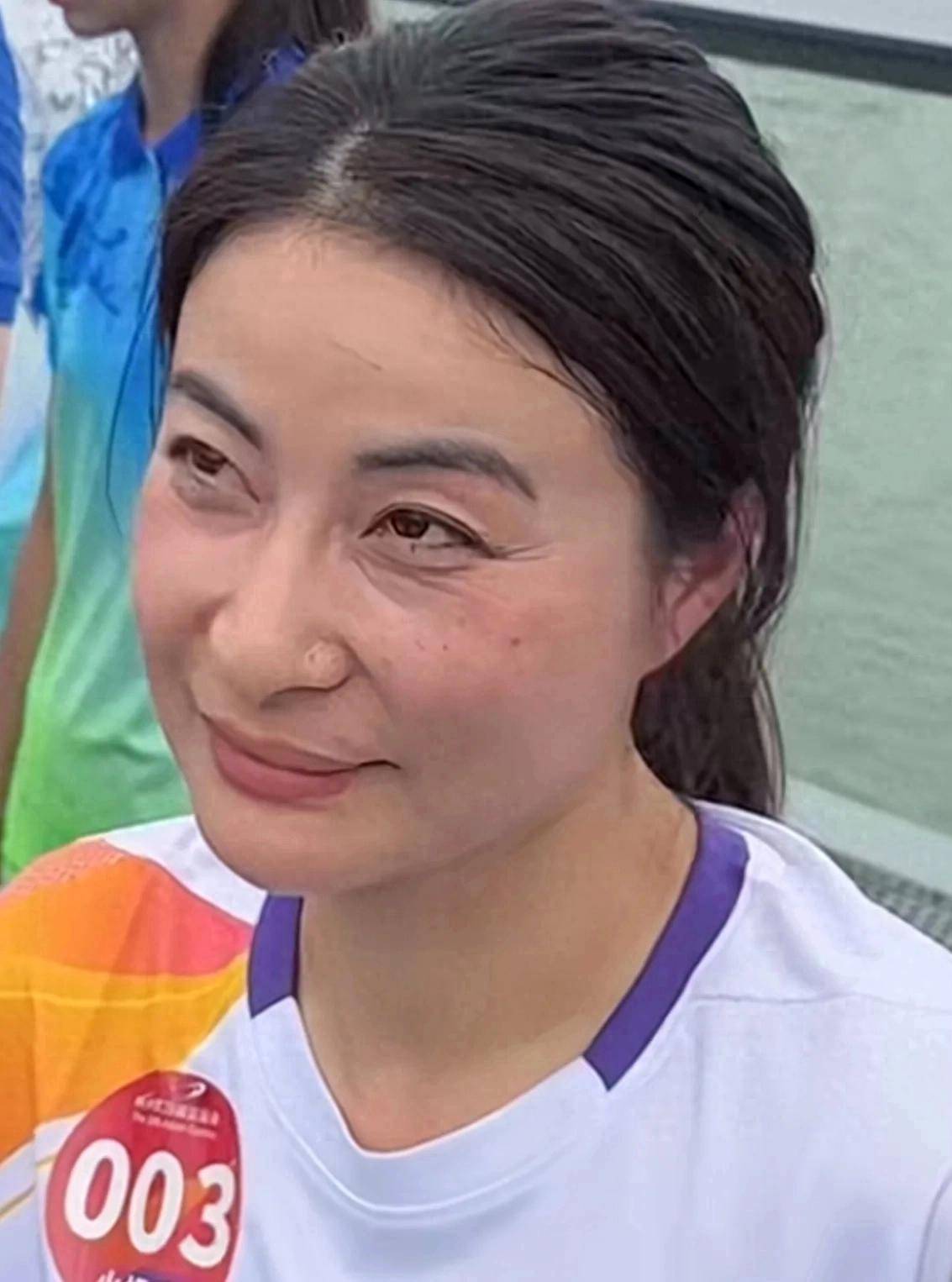 郭晶晶最新近况揭秘