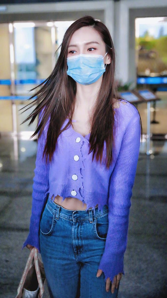 杨颖机场美照曝光，时尚拍摄指南与大片打造秘籍