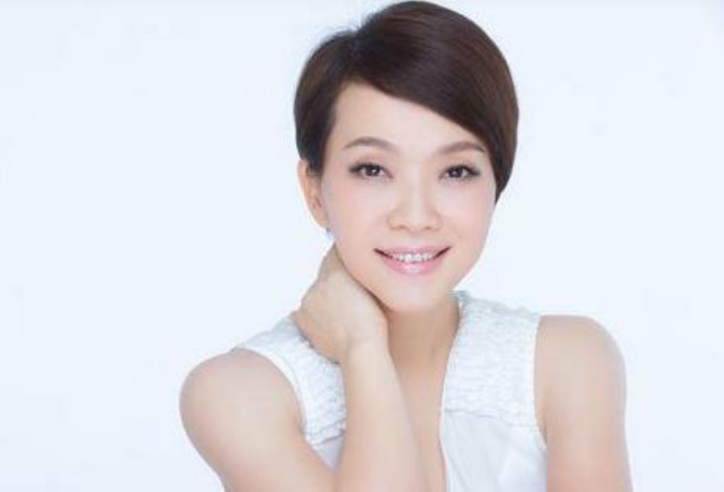 河南郑州明星璀璨背后的现象与因素探究