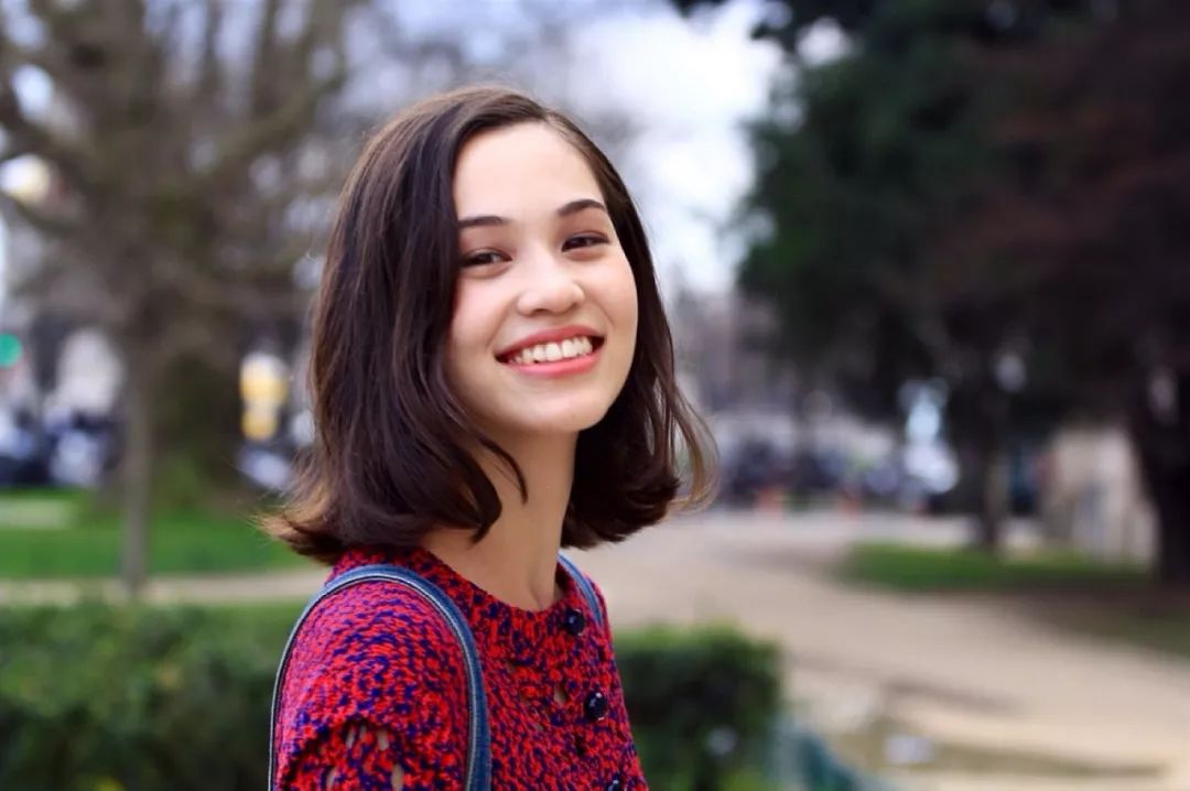 Ins演员,舞台到荧屏的转变之路——自信与成就感的追求之旅