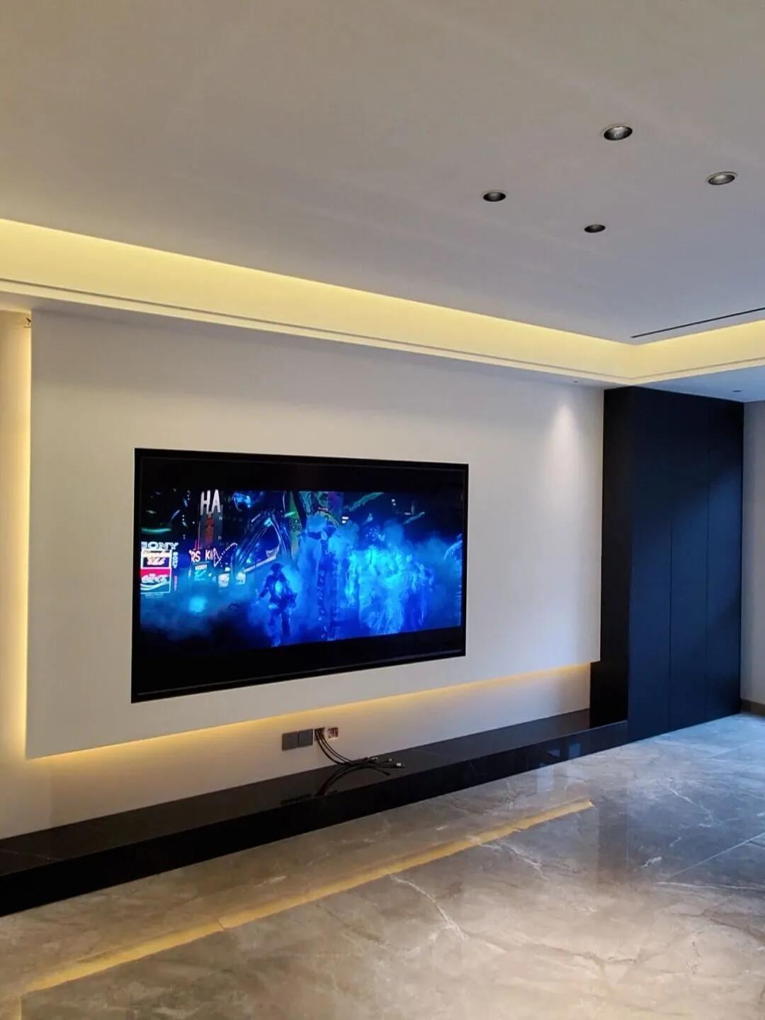 电视背景墙，艺术展现中的变化、学习与自信之旅