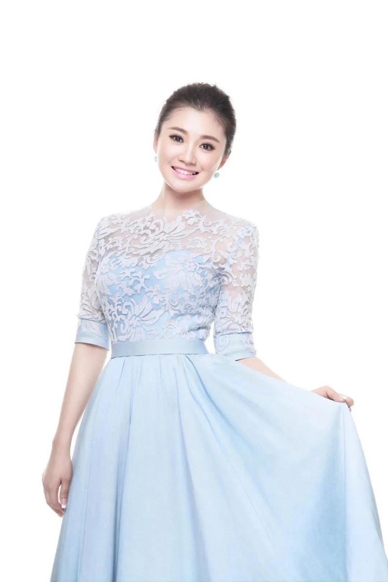 演员李君,演艺之路的闪耀之星