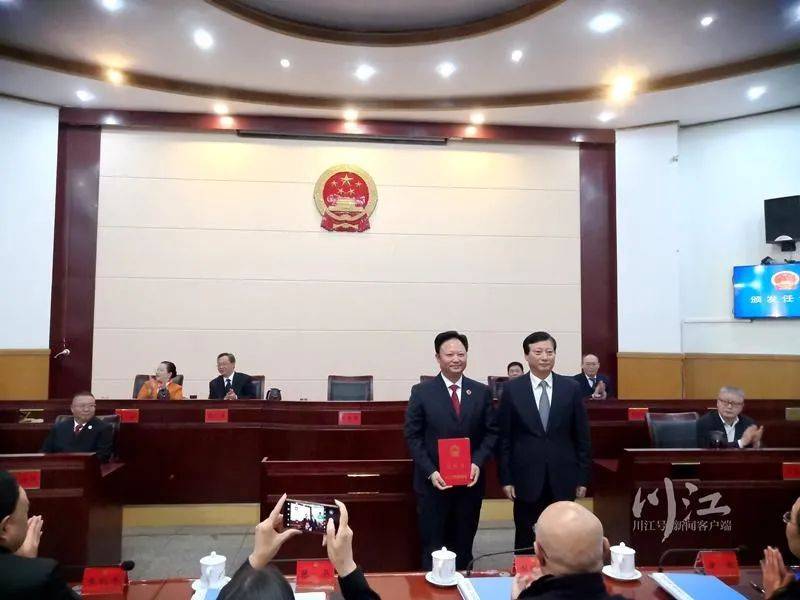 文登区政府人事任免更新,暖心故事揭秘