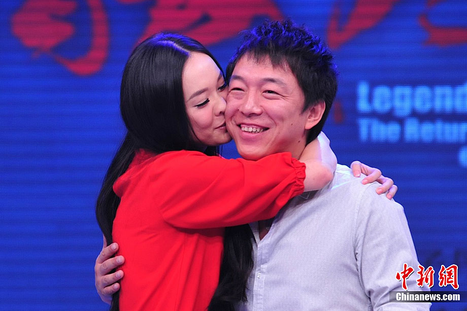 假装情侣最新版下载,体验虚拟爱情的魅力