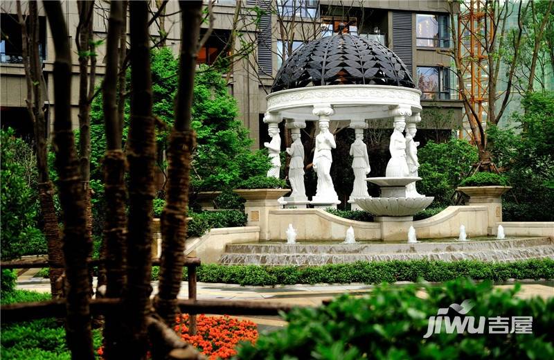 CBD楚世家最新房价动态,变化中的学习与自信的力量