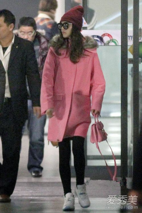 唐嫣最新街拍2025,时尚潮流先锋引领者