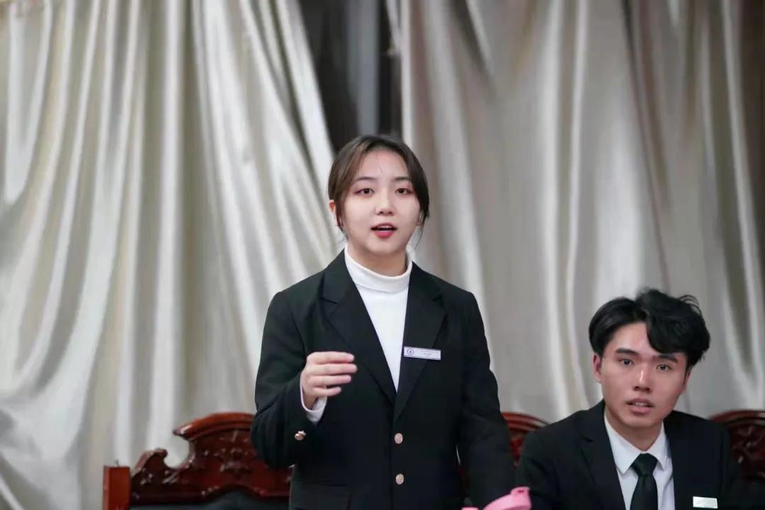 新国辩辩题最新变化，学习之旅中的自信与成就感之源