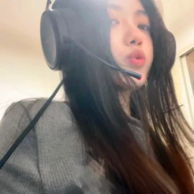 时尚潮流演变,最新女生头像引领潮流趋势