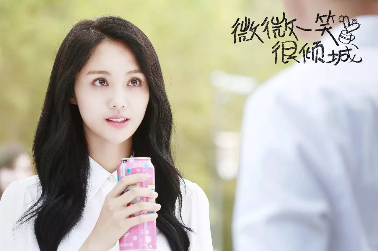 郑爽最新电视剧动态,荧屏新星璀璨绽放